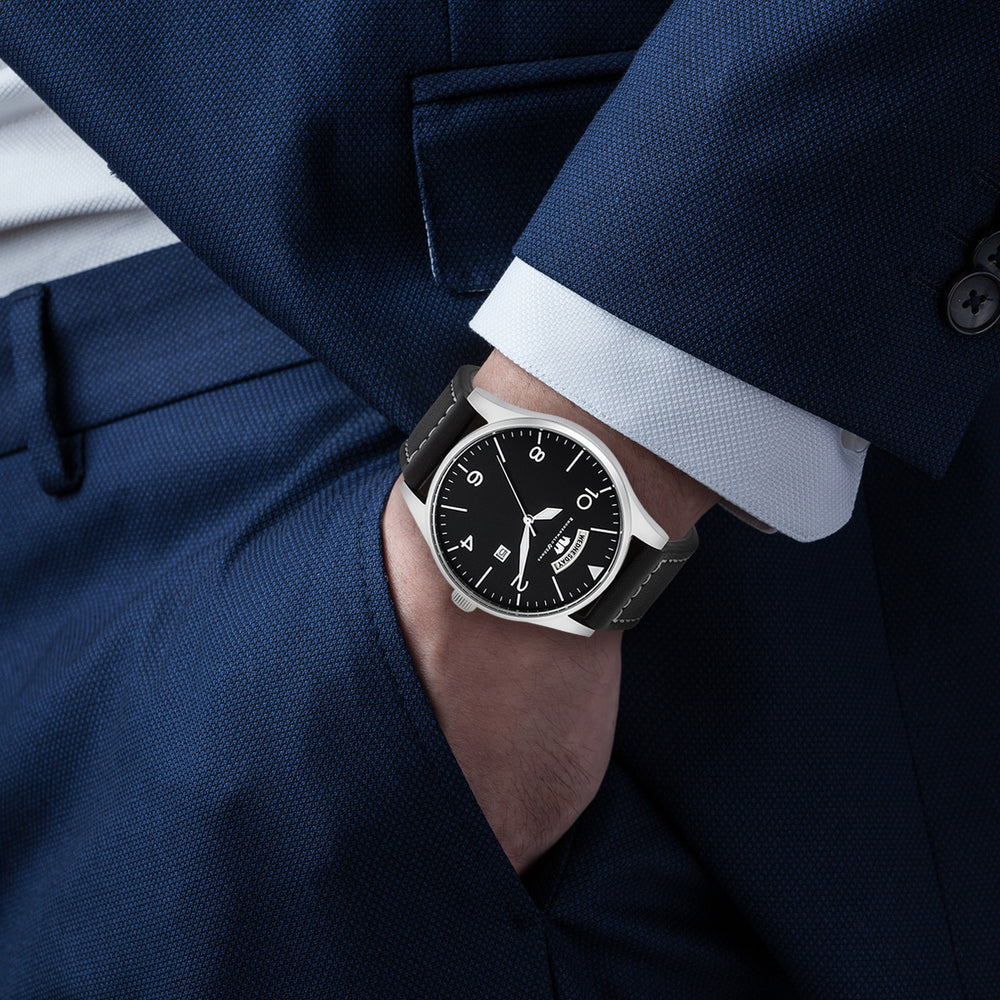 
                  
                    Herren Chronograph silber Echtleder schwarz
                  
                