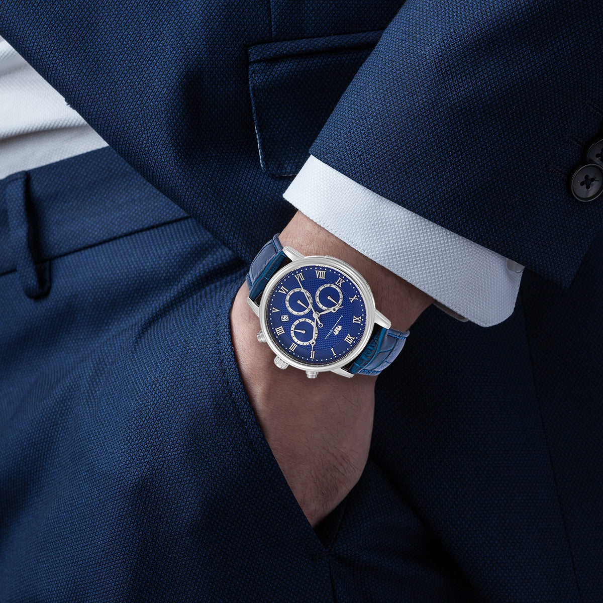 
                  
                    Herren Chronograph silber Echtleder blau
                  
                
