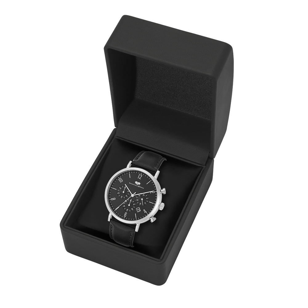 
                  
                    Herren Chronograph silber Echtleder schwarz
                  
                